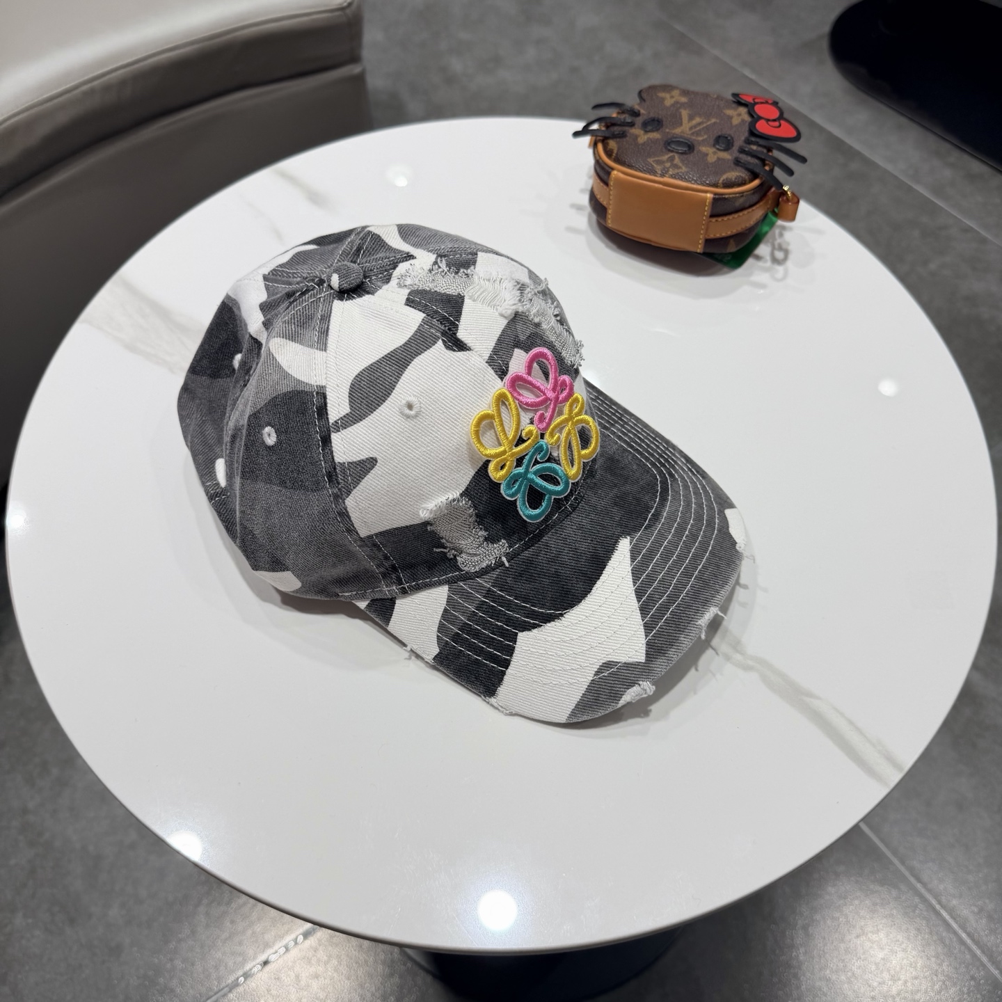 Loewe hat