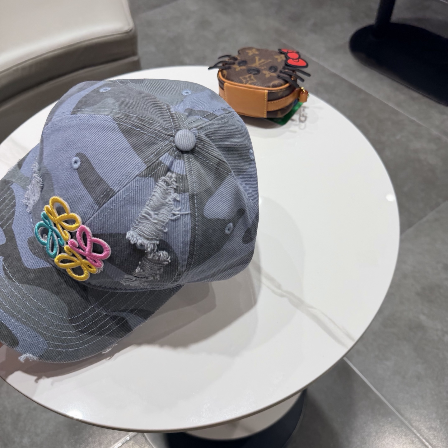 Loewe hat