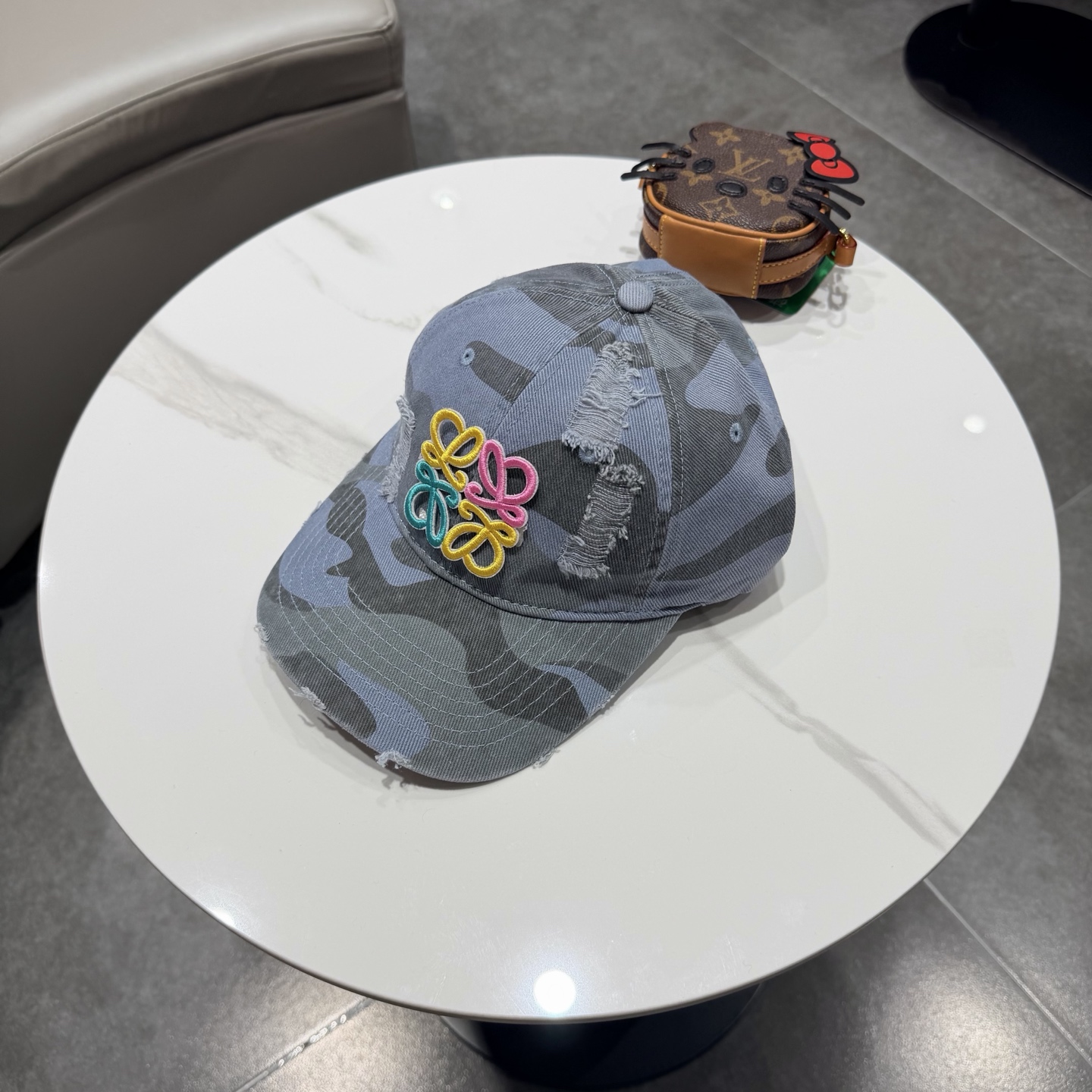 Loewe hat