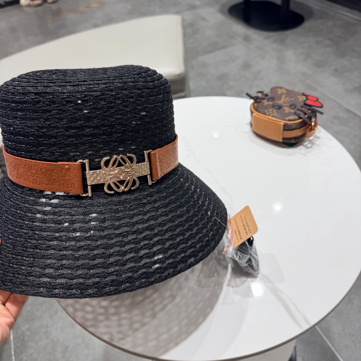 Loewe hat