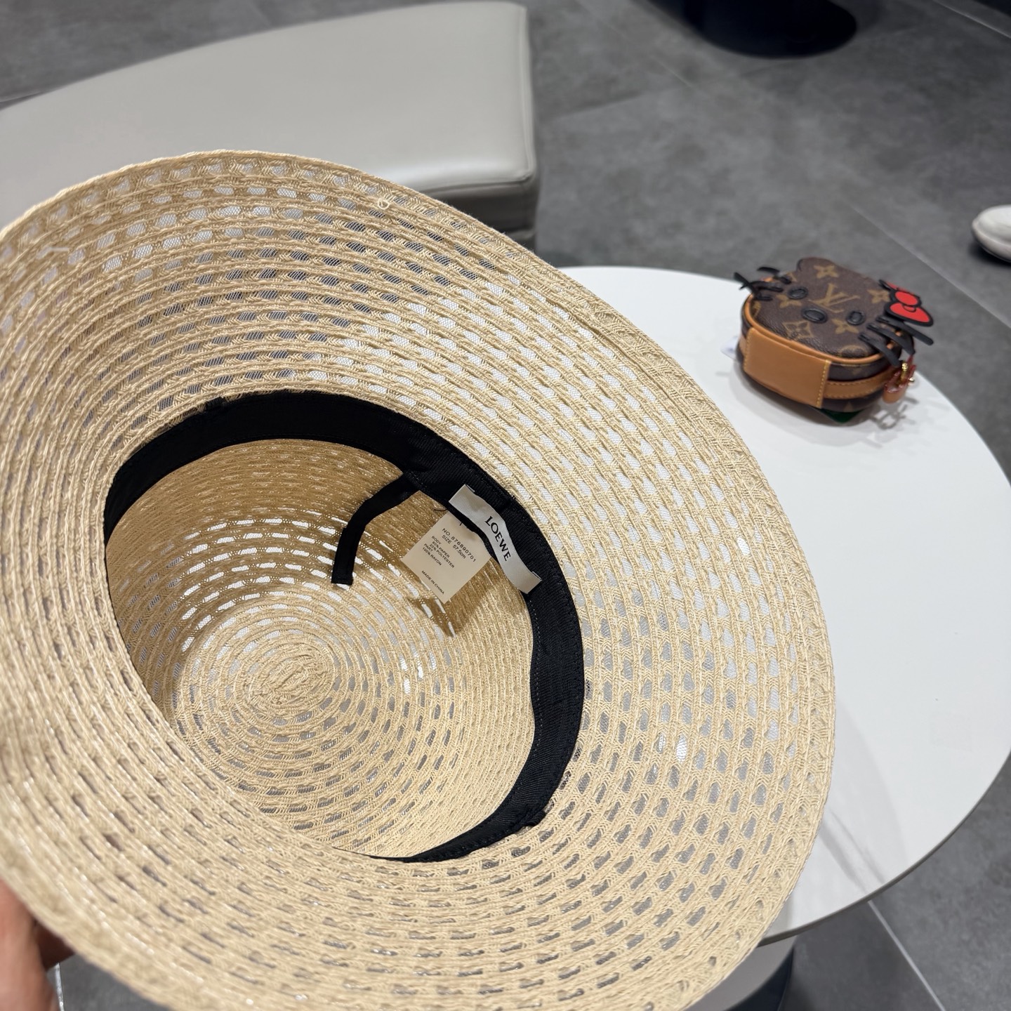 Loewe hat