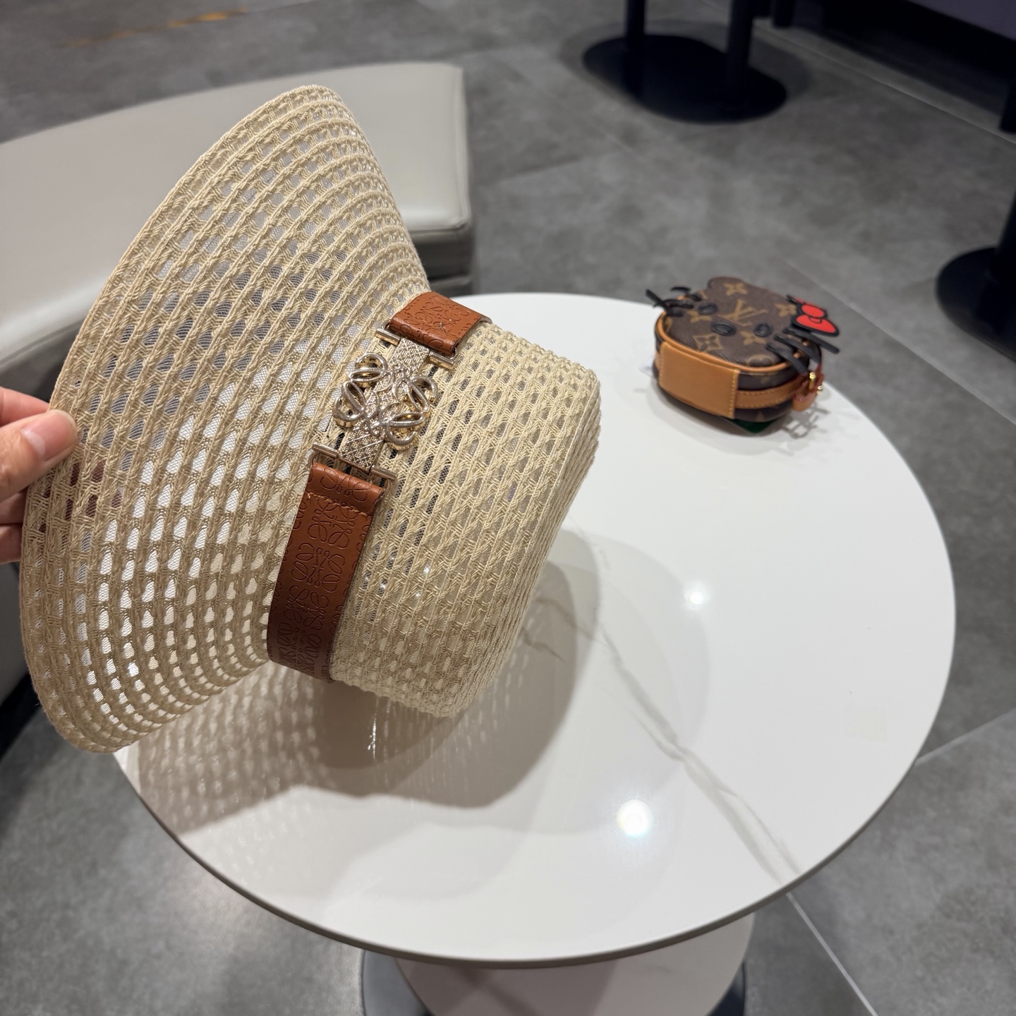 Loewe hat