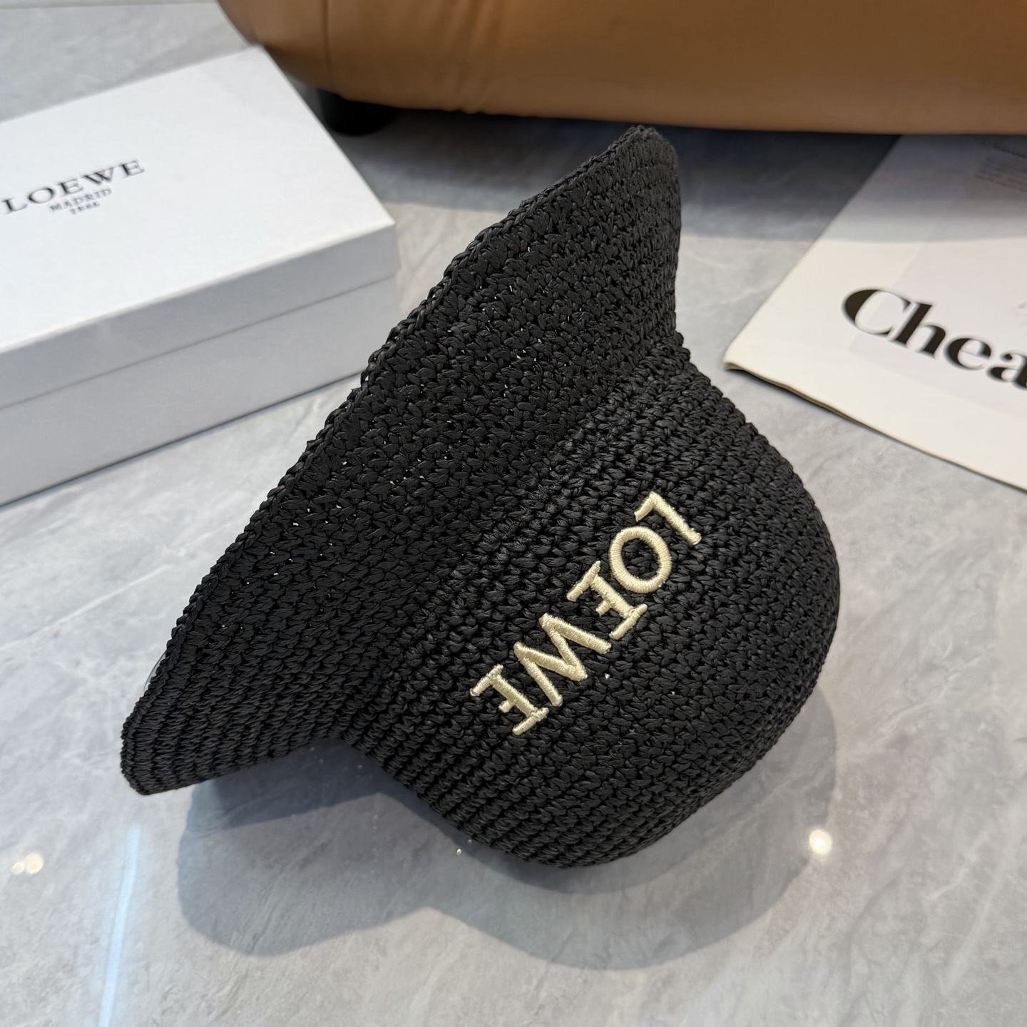 Loewe hat