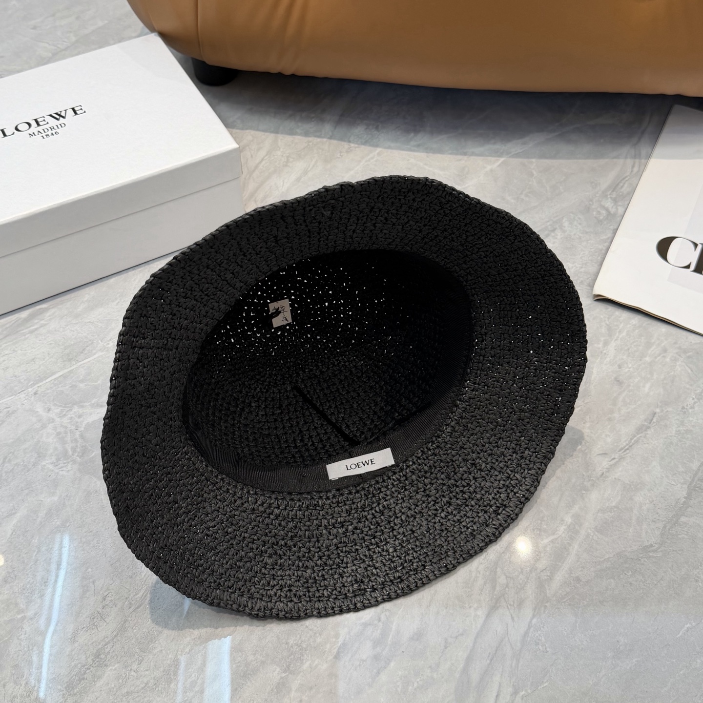 Loewe hat