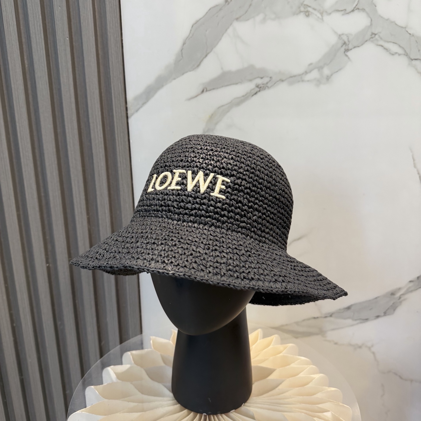 Loewe hat