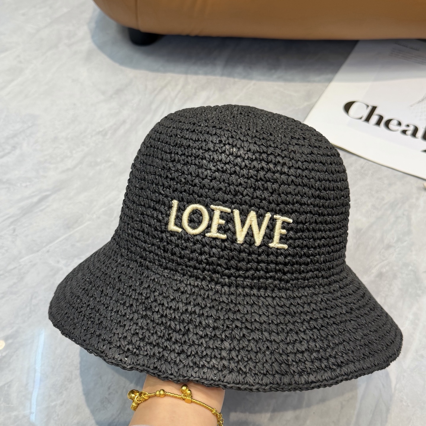 Loewe hat