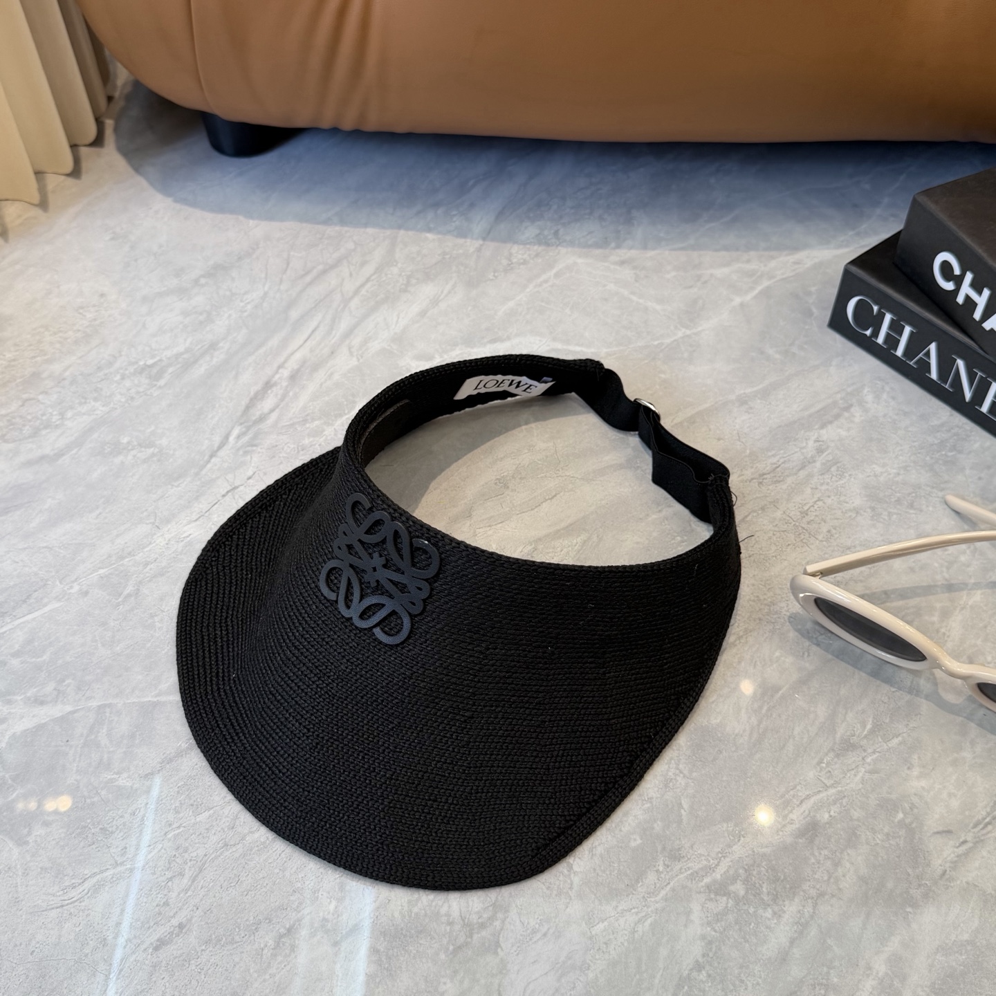 Loewe hat