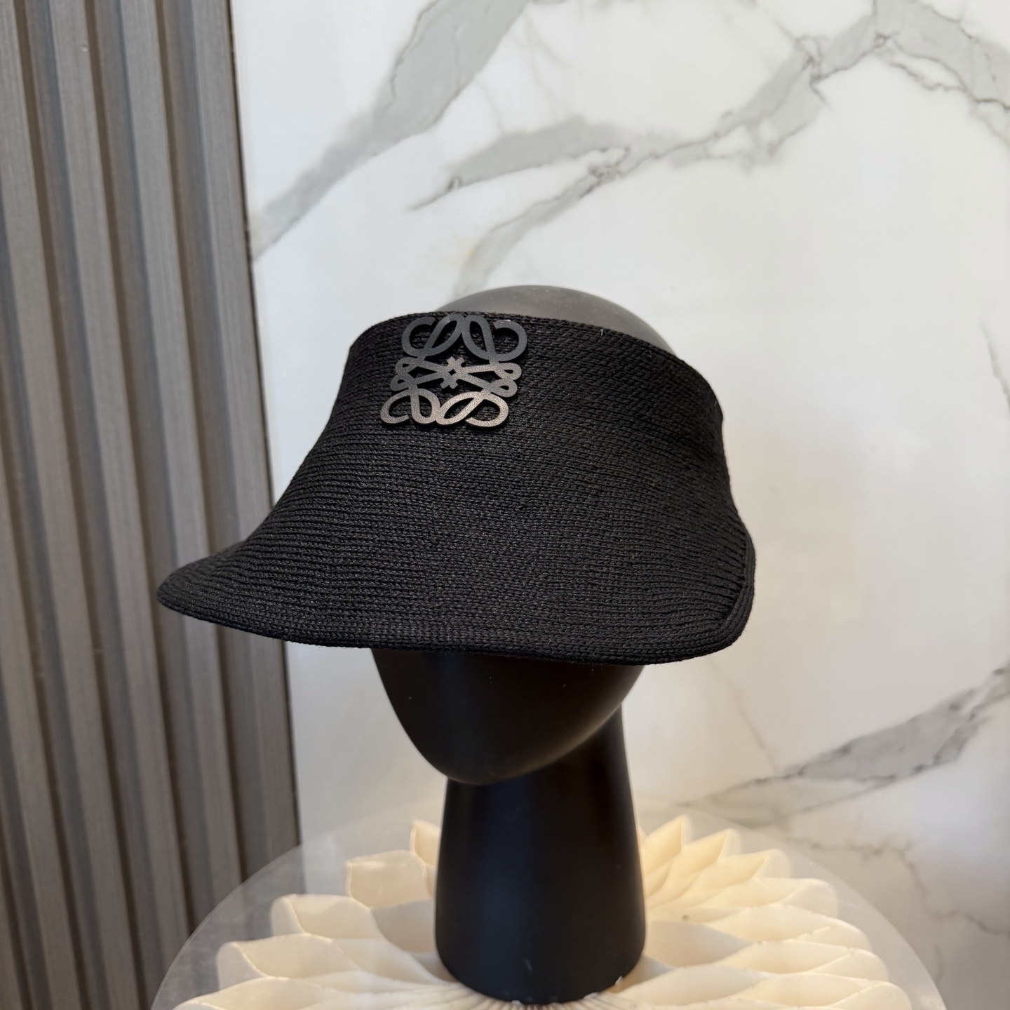 Loewe hat