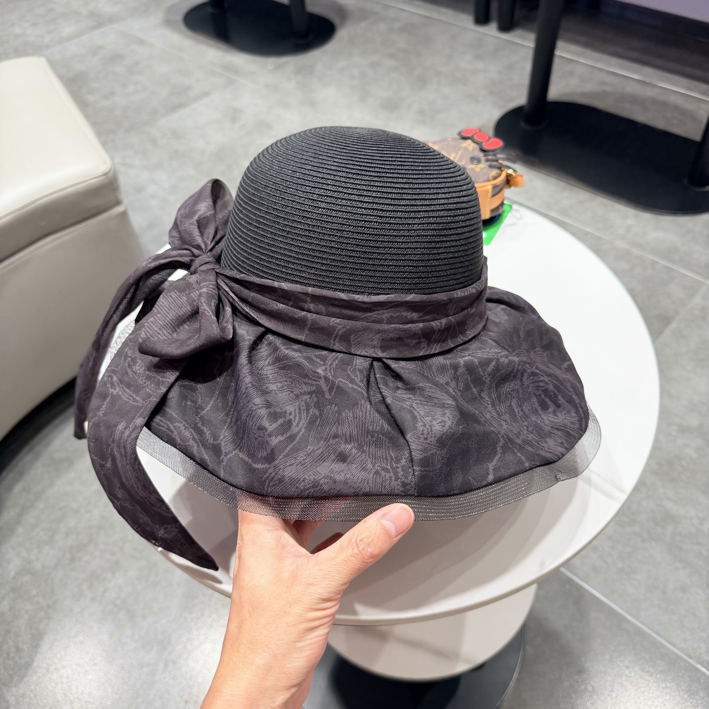 Loewe hat