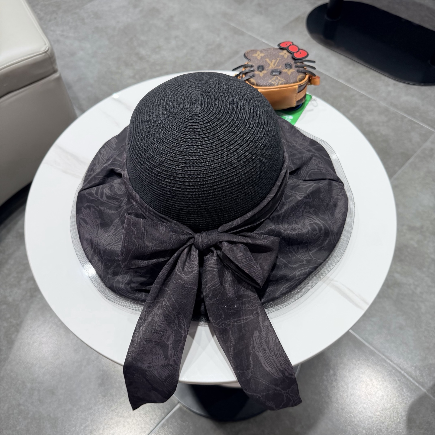 Loewe hat