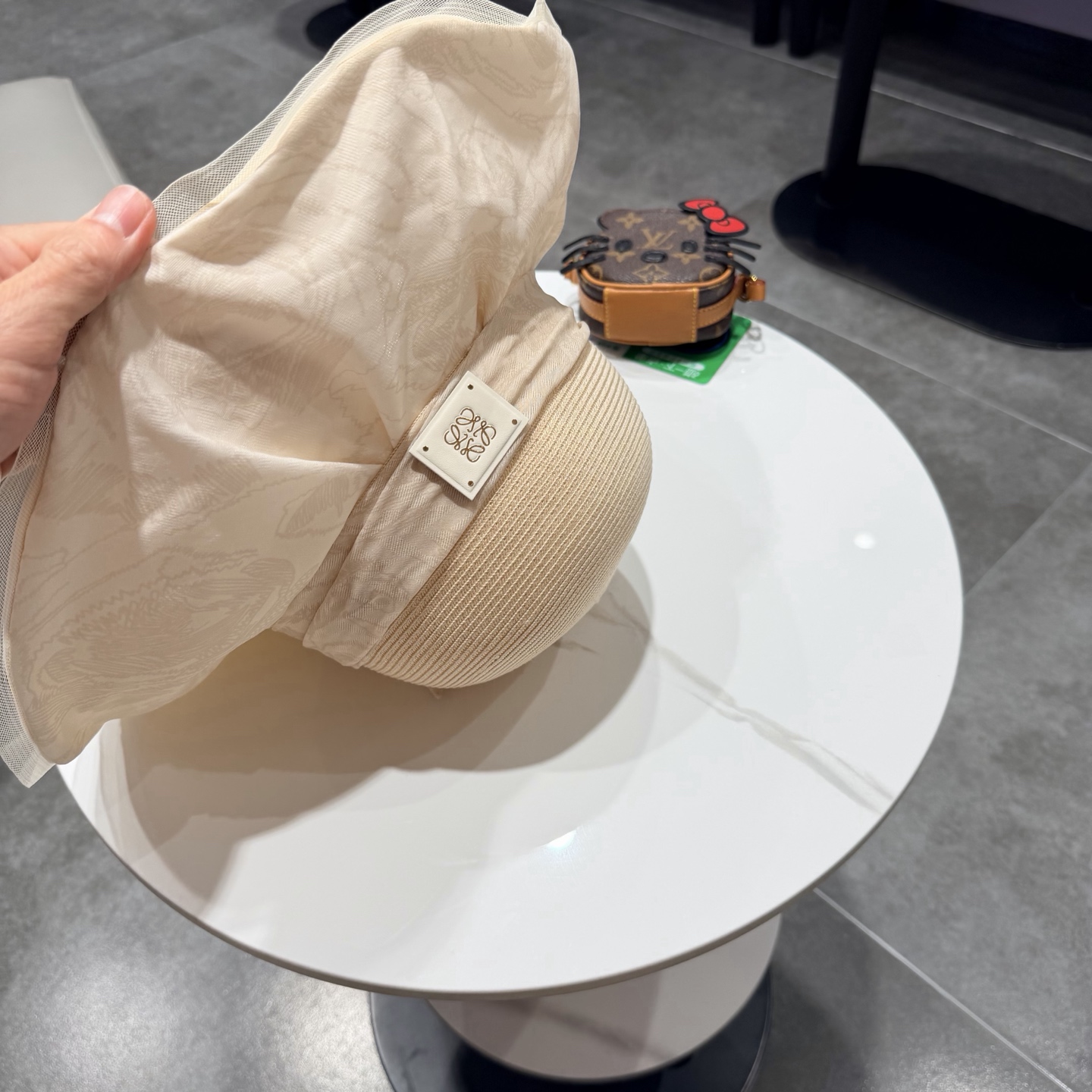 Loewe hat
