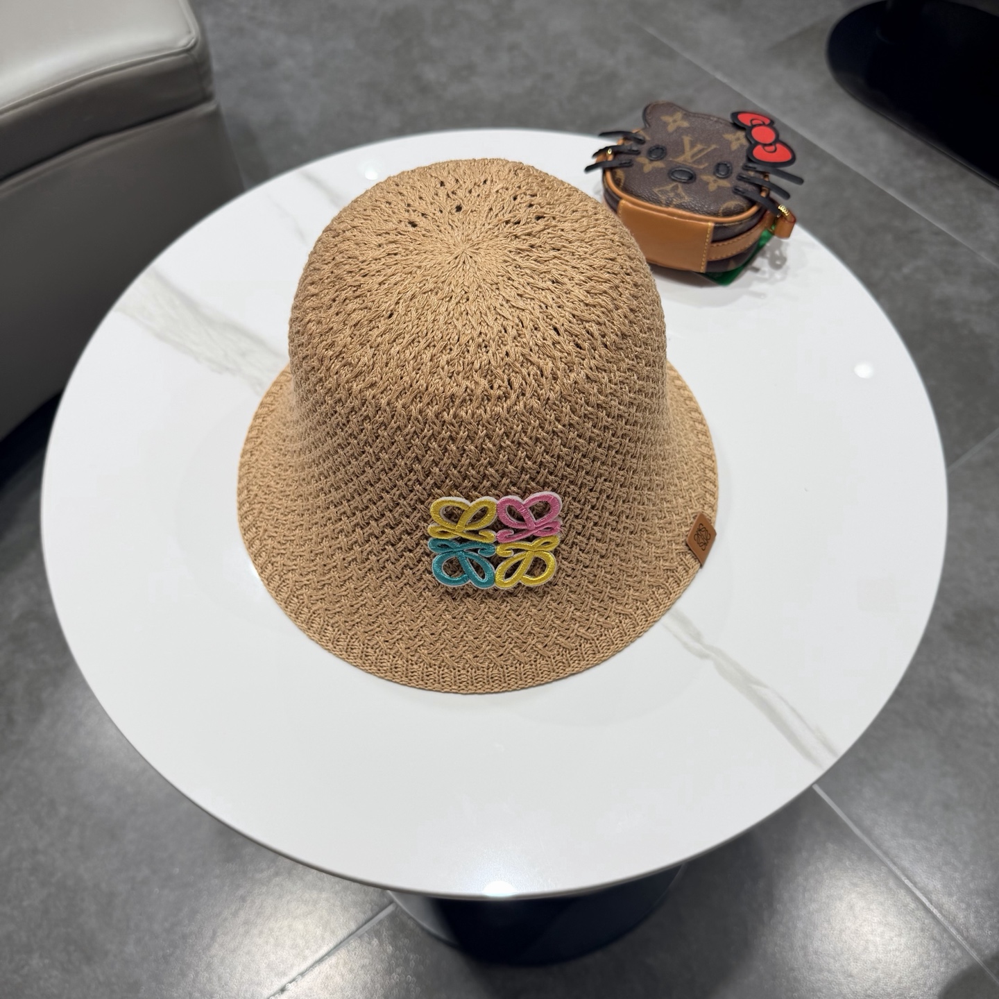 Loewe hat