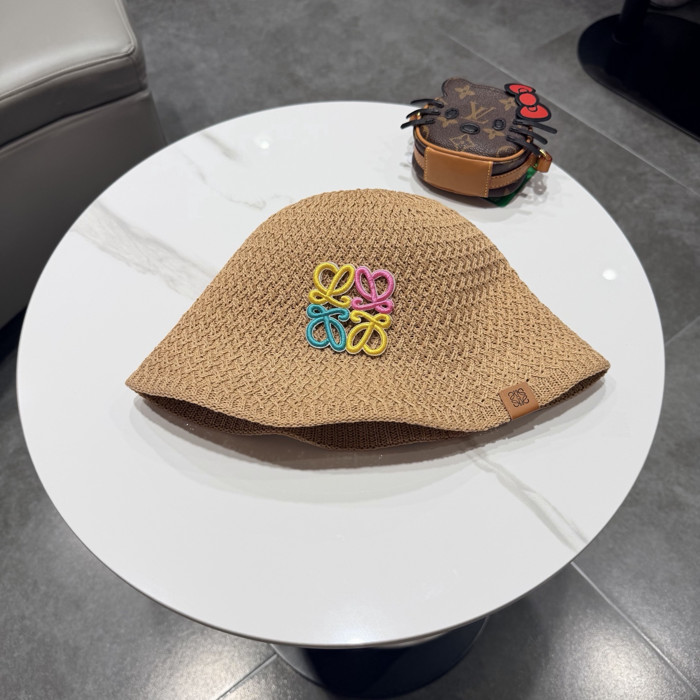 Loewe hat