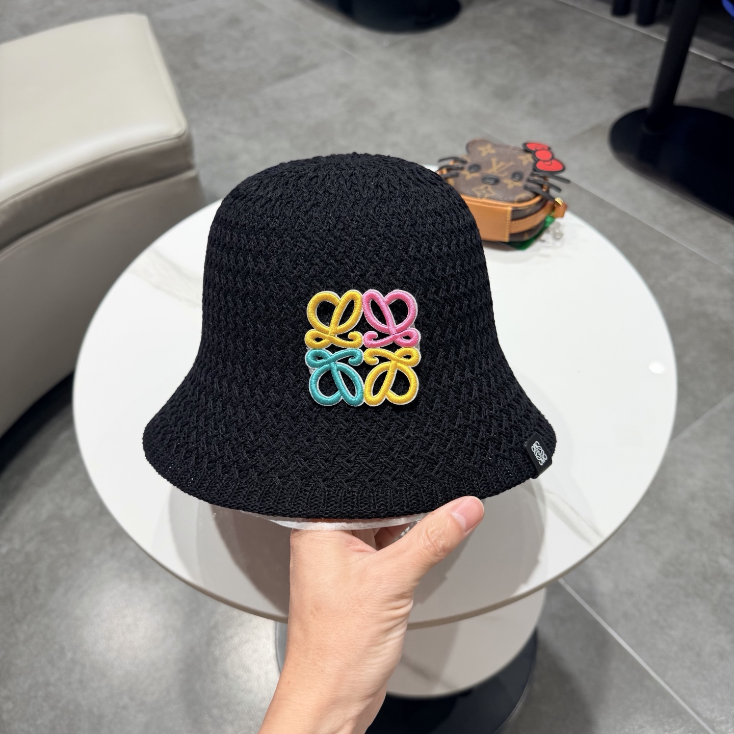 Loewe hat