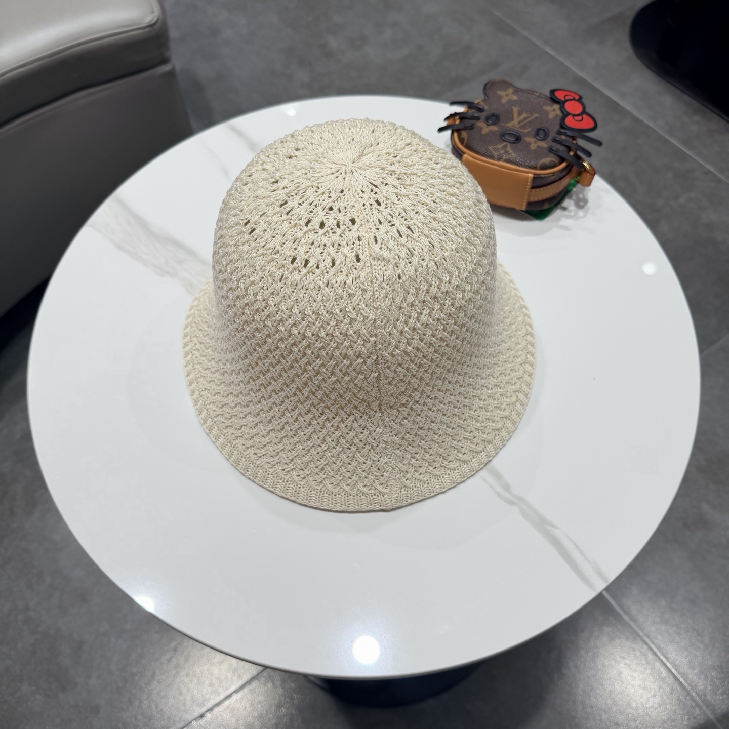 Loewe hat