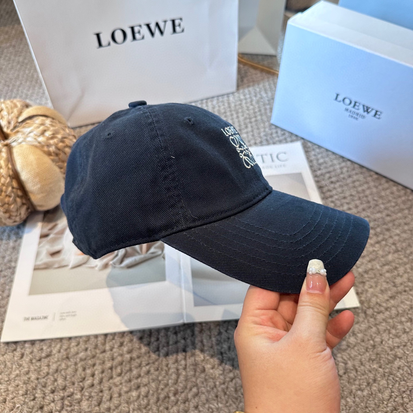 Loewe hat