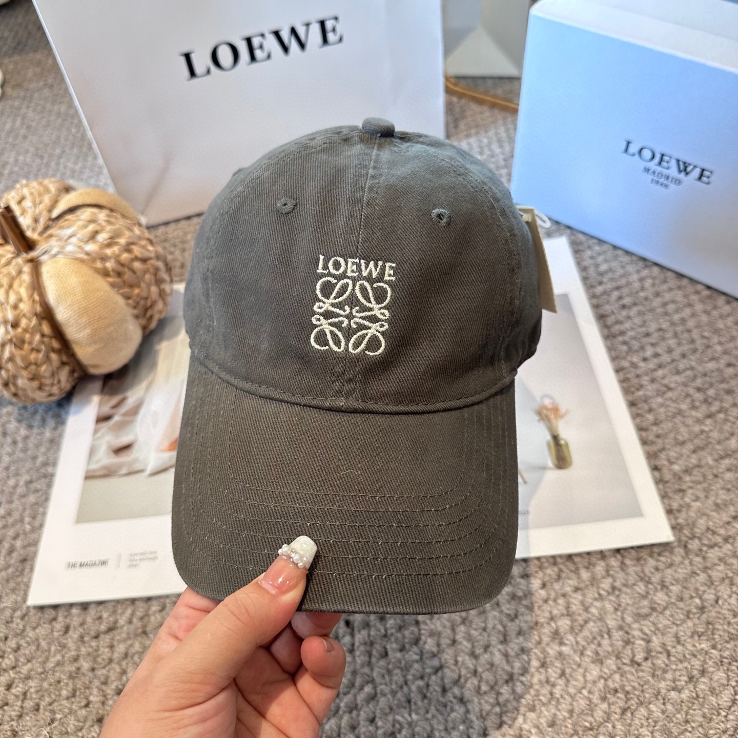 Loewe hat