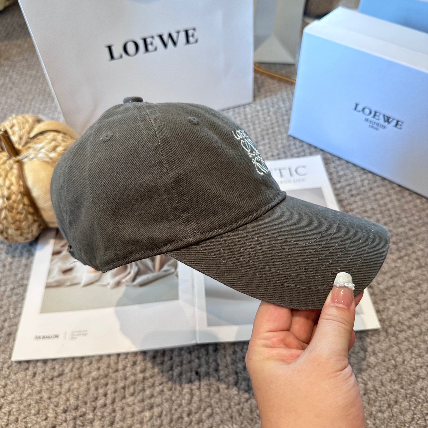 Loewe hat