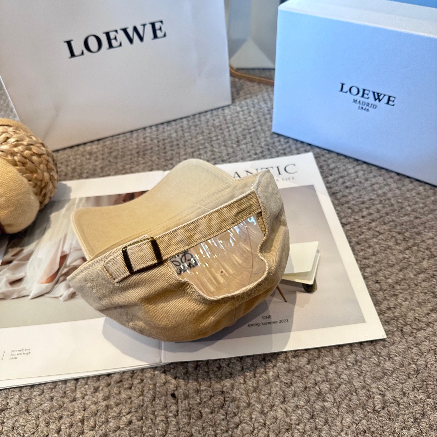 Loewe hat