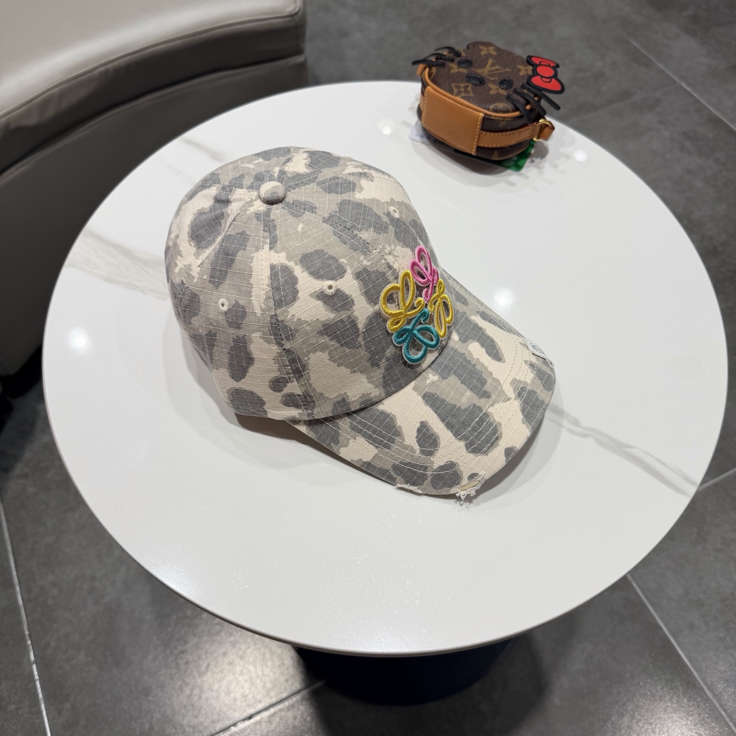 Loewe hat