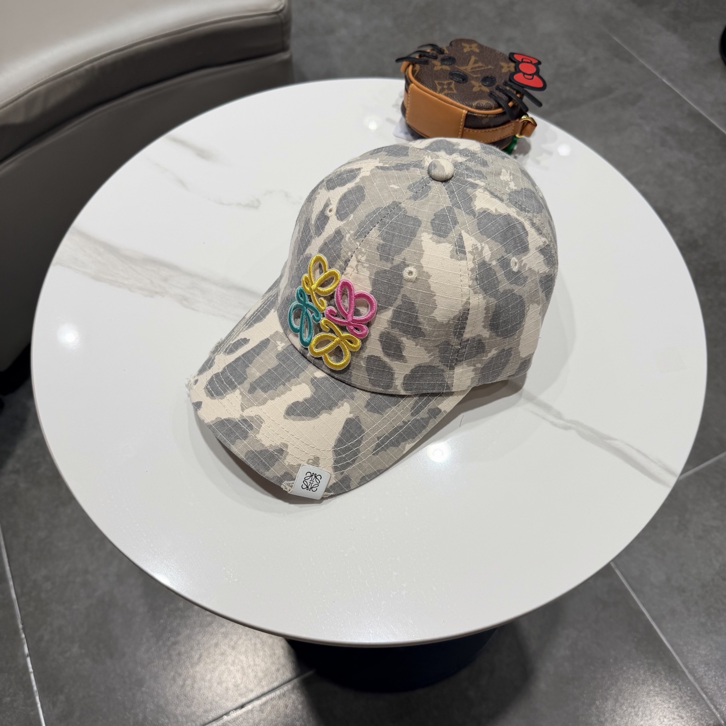 Loewe hat