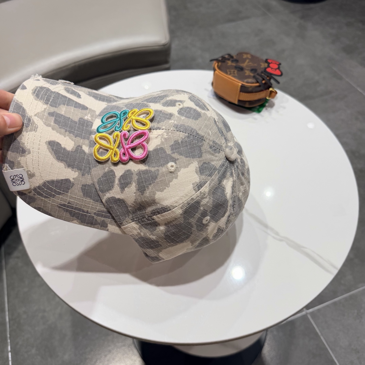 Loewe hat