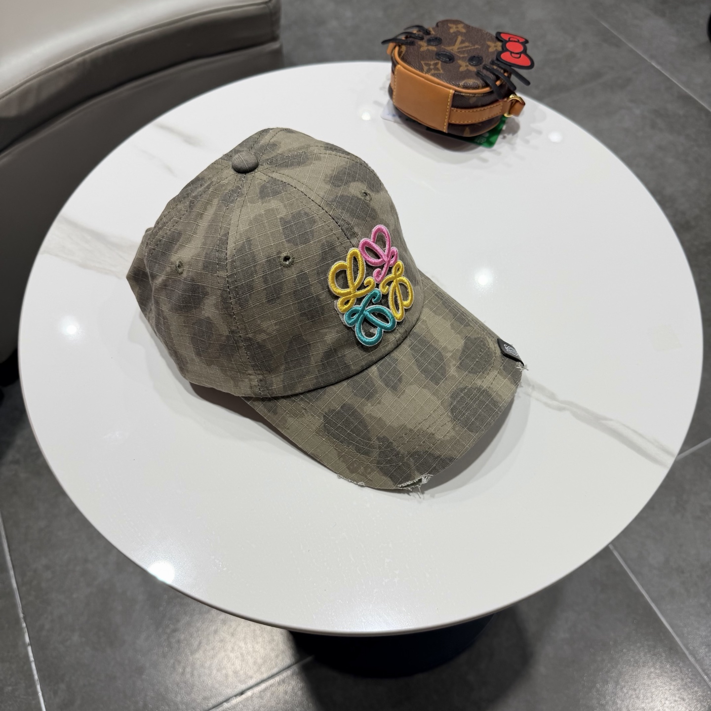 Loewe hat