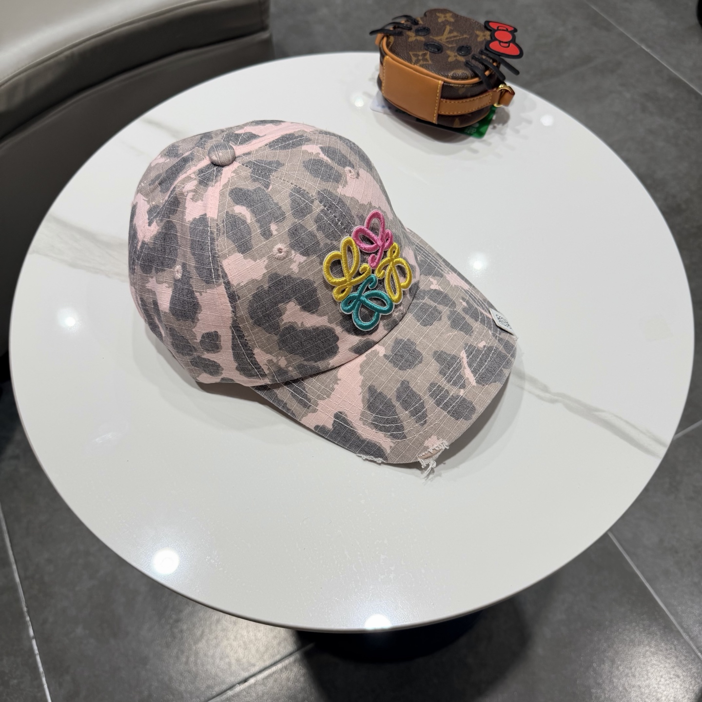 Loewe hat