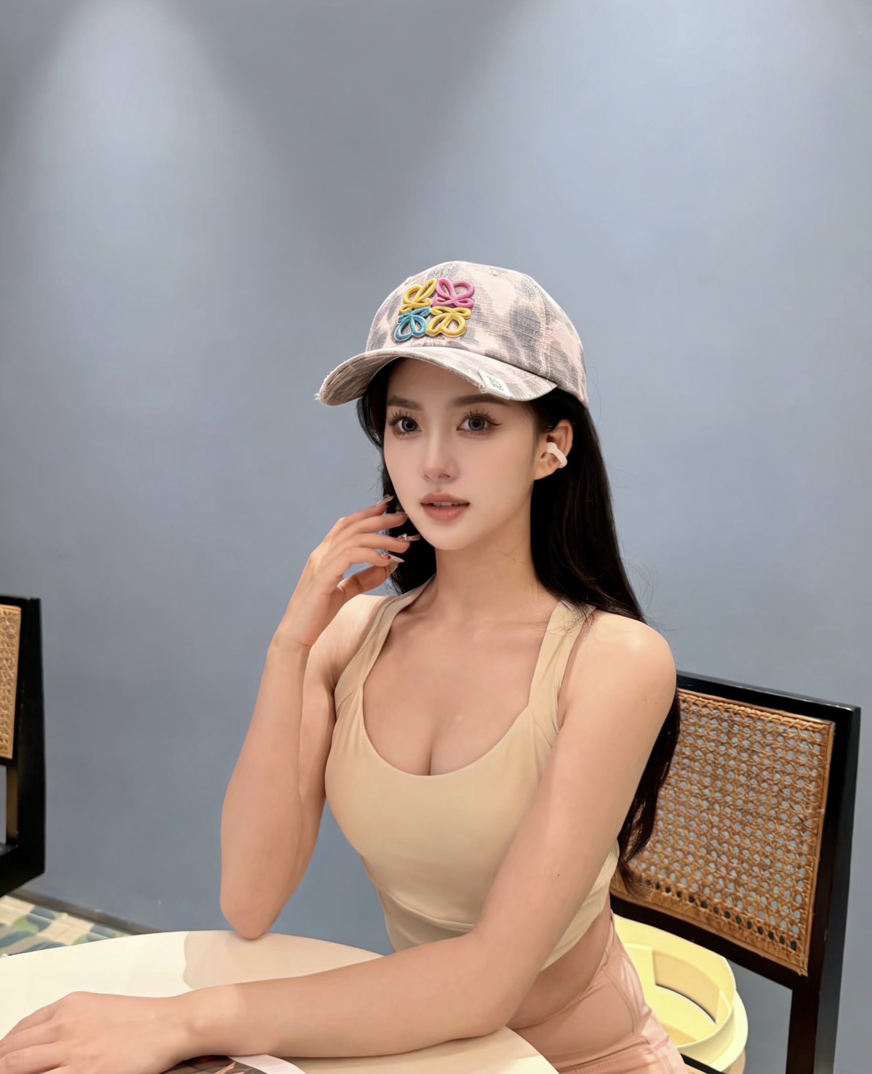 Loewe hat