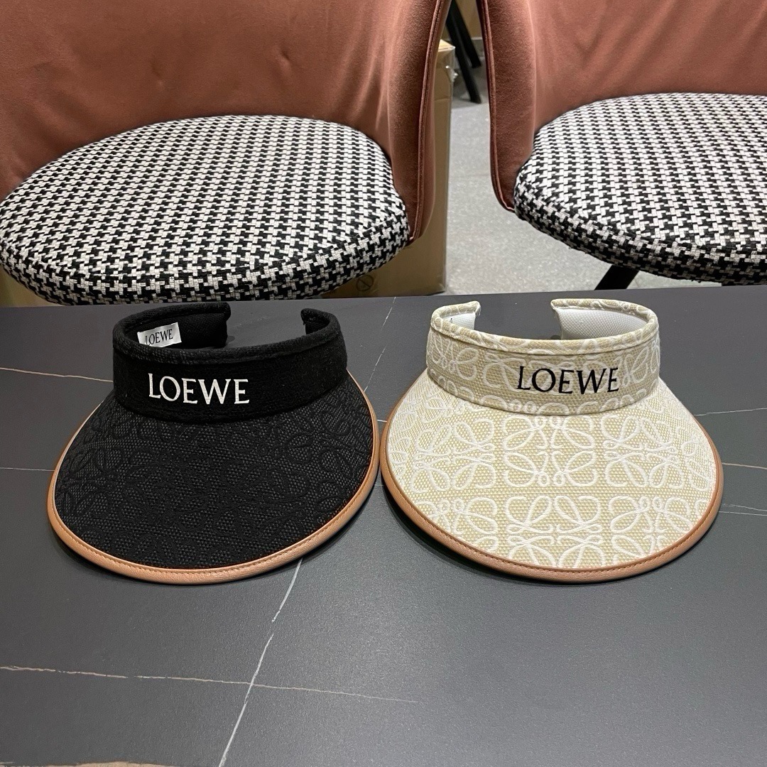 Loewe hat