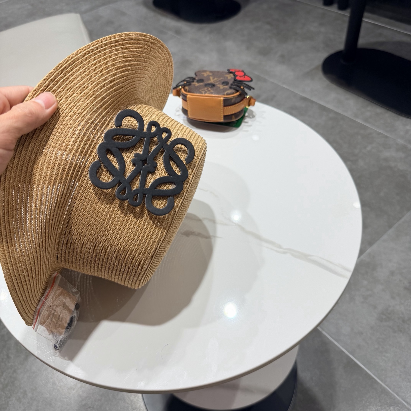 Loewe hat