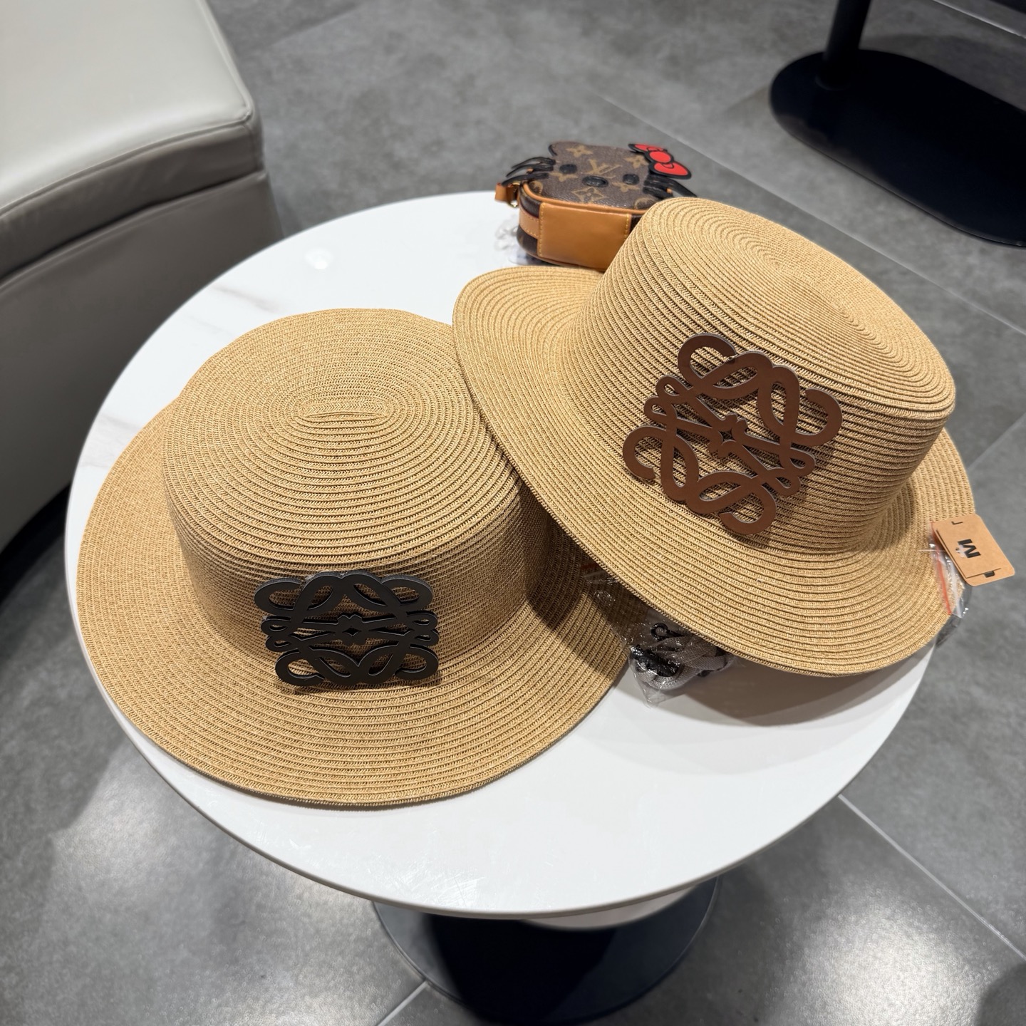 Loewe hat