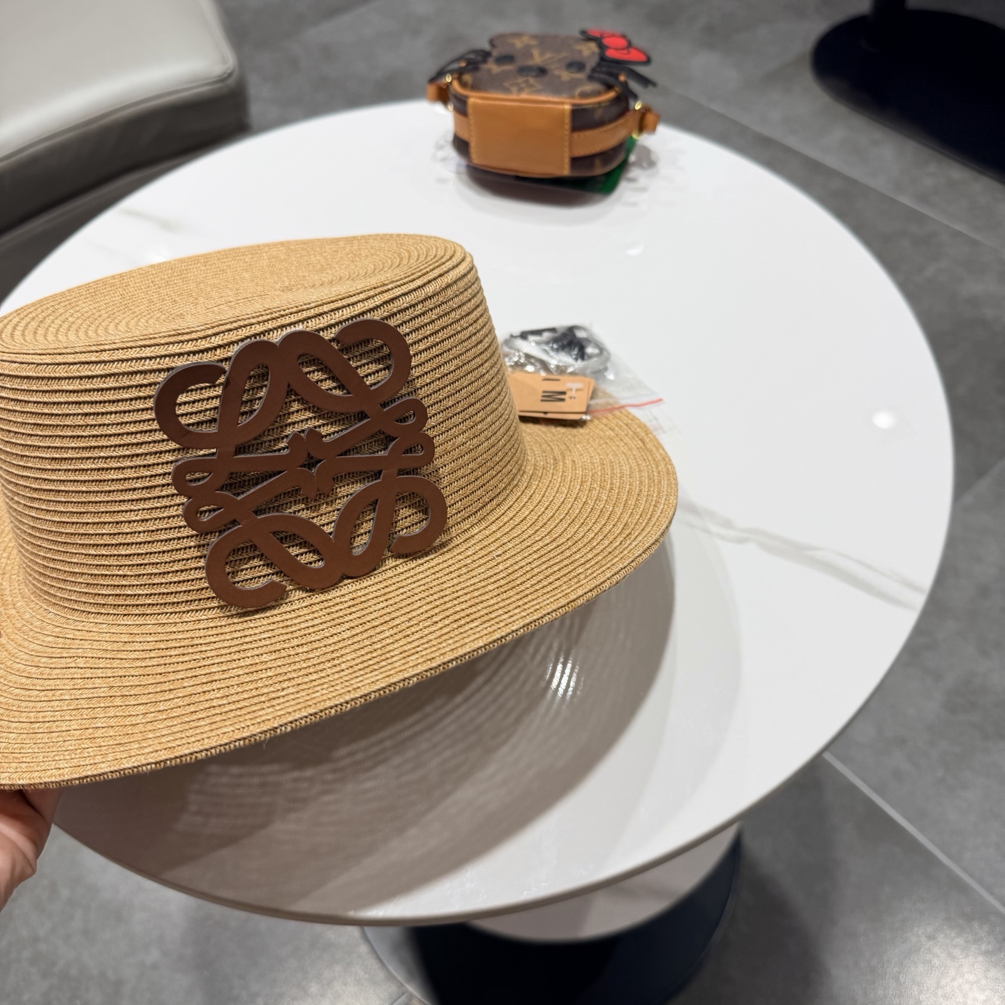 Loewe hat