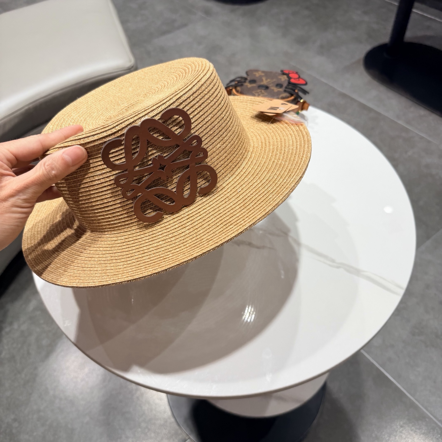 Loewe hat