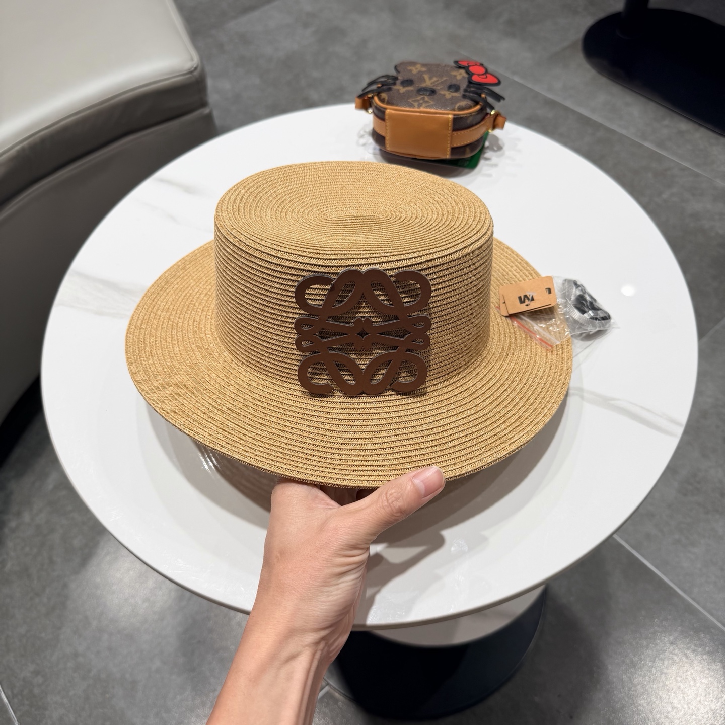 Loewe hat