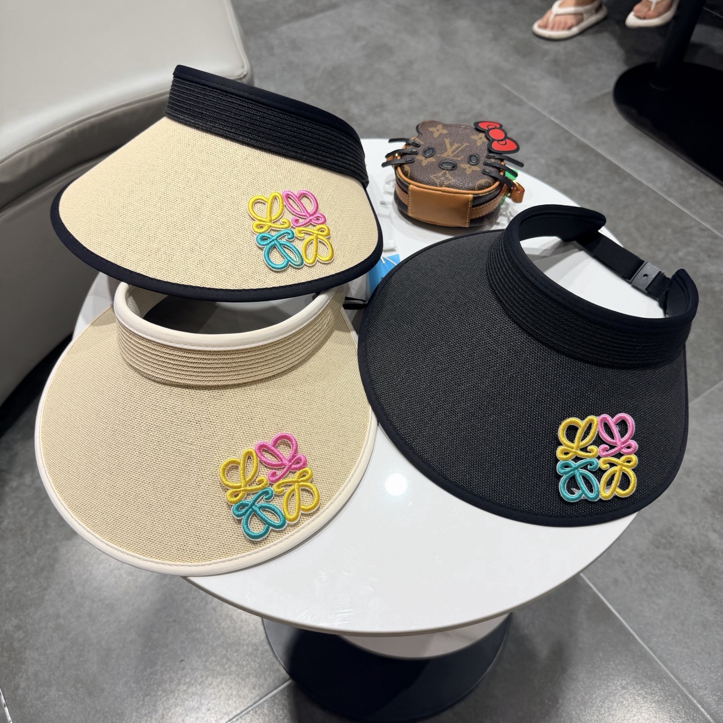 Loewe hat