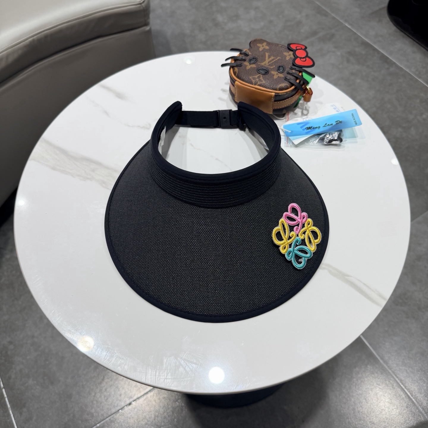 Loewe hat
