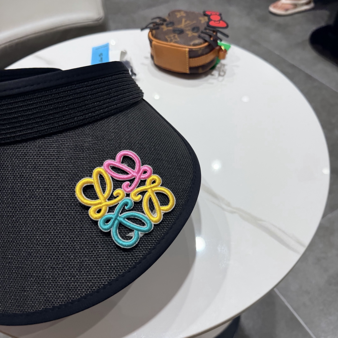Loewe hat