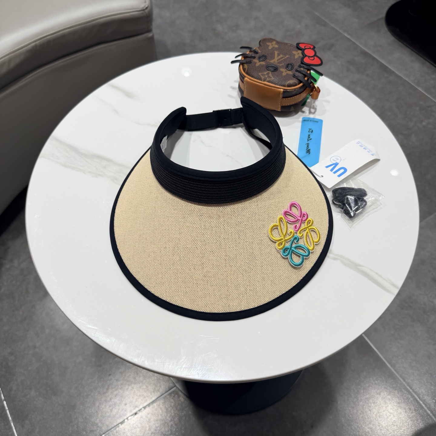 Loewe hat