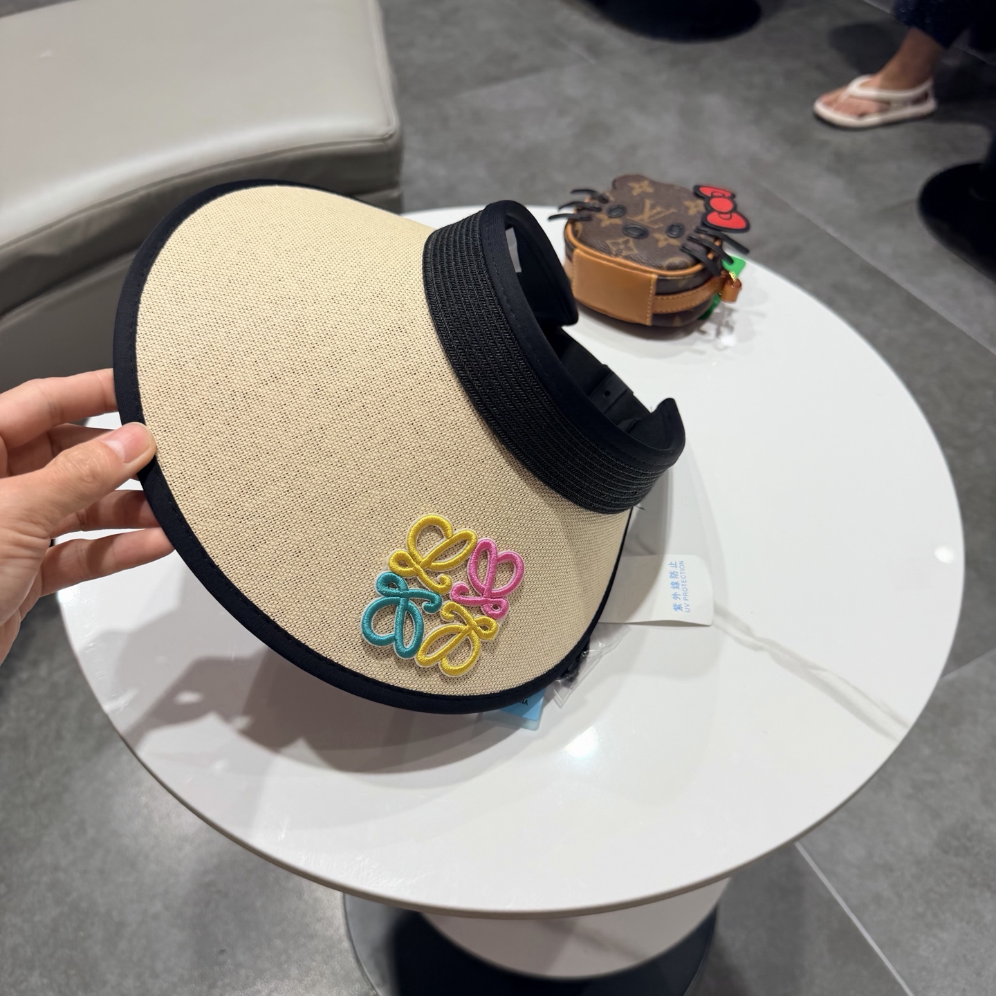 Loewe hat