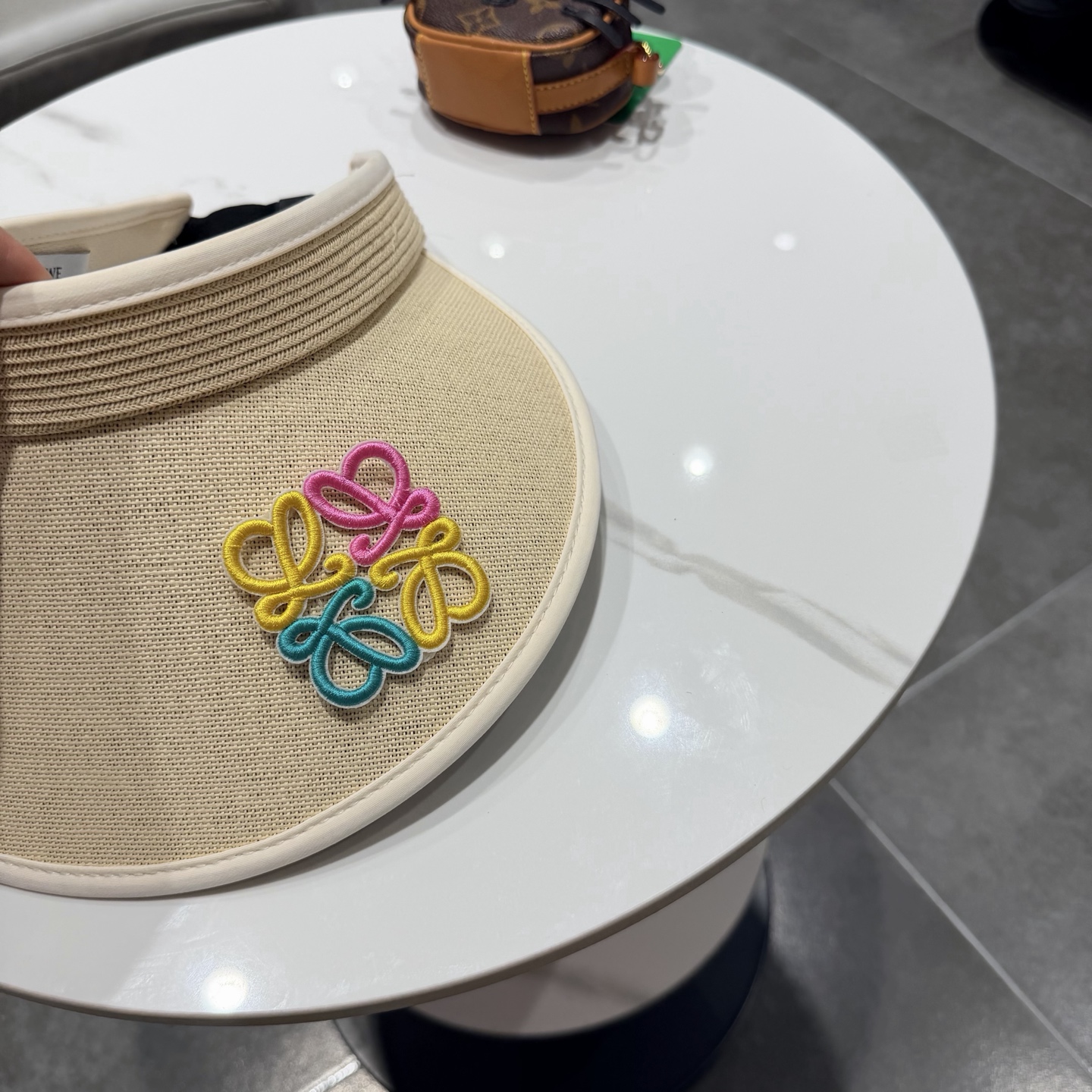 Loewe hat