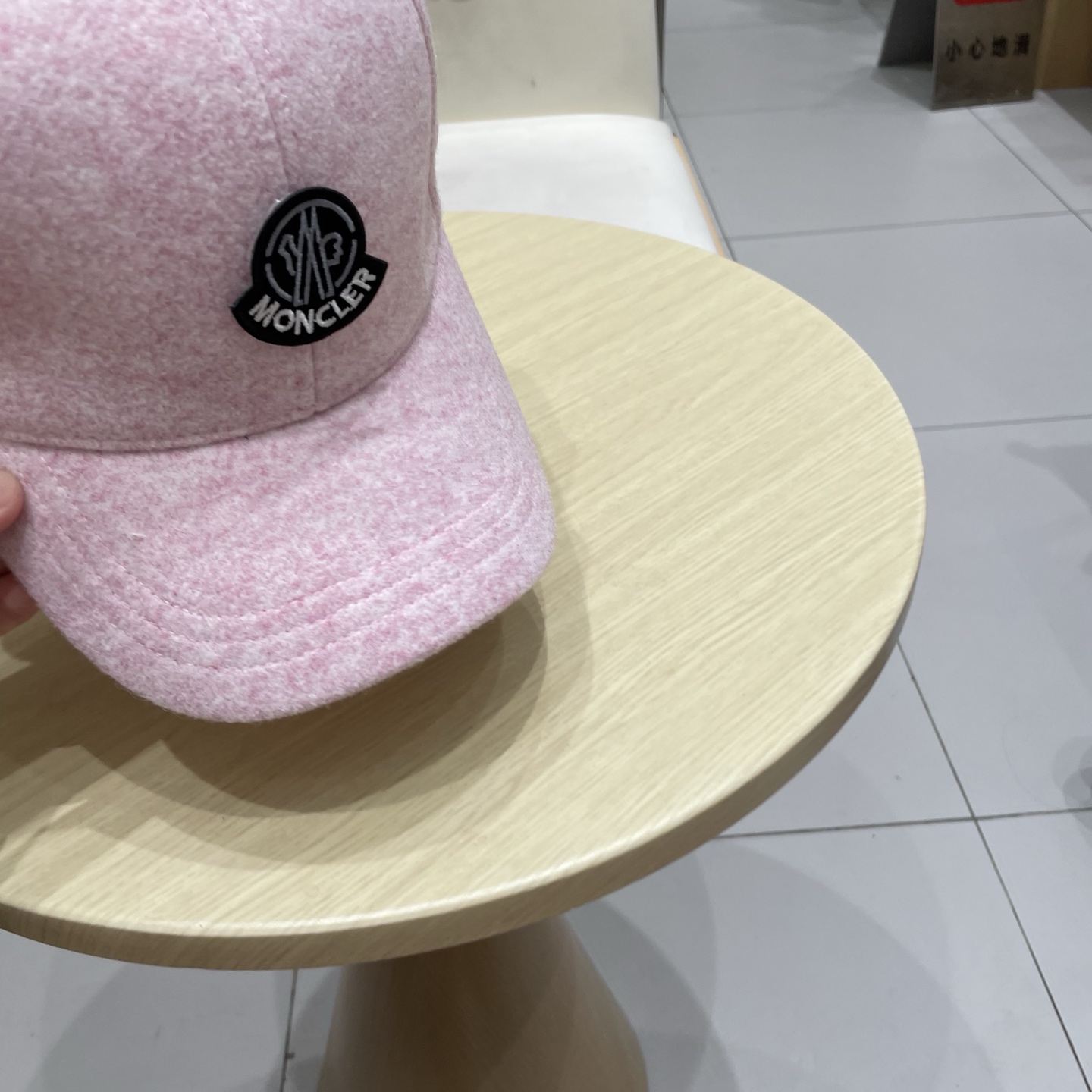 Moncler hat