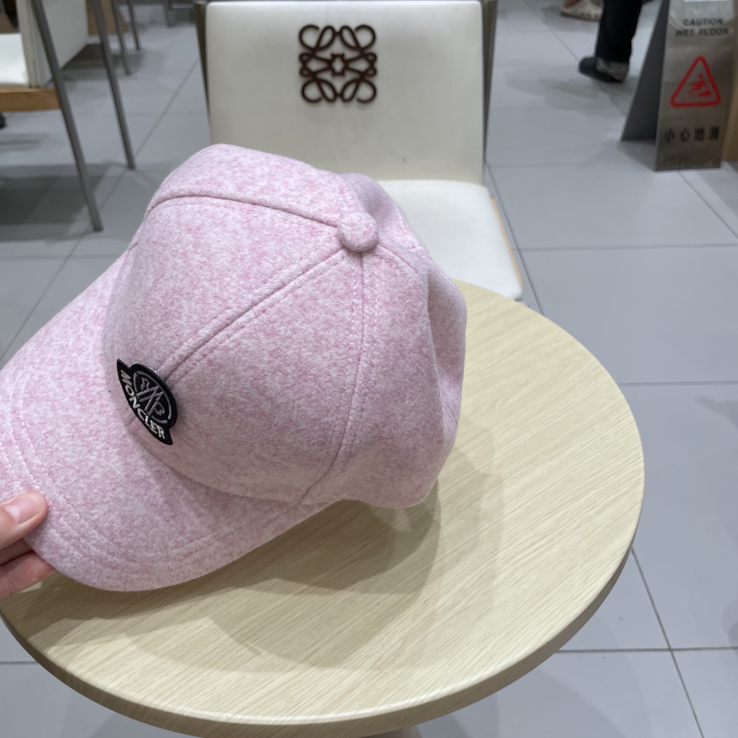 Moncler hat