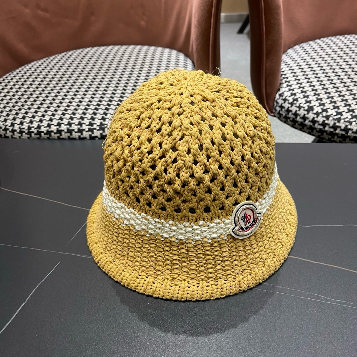 Moncler hat