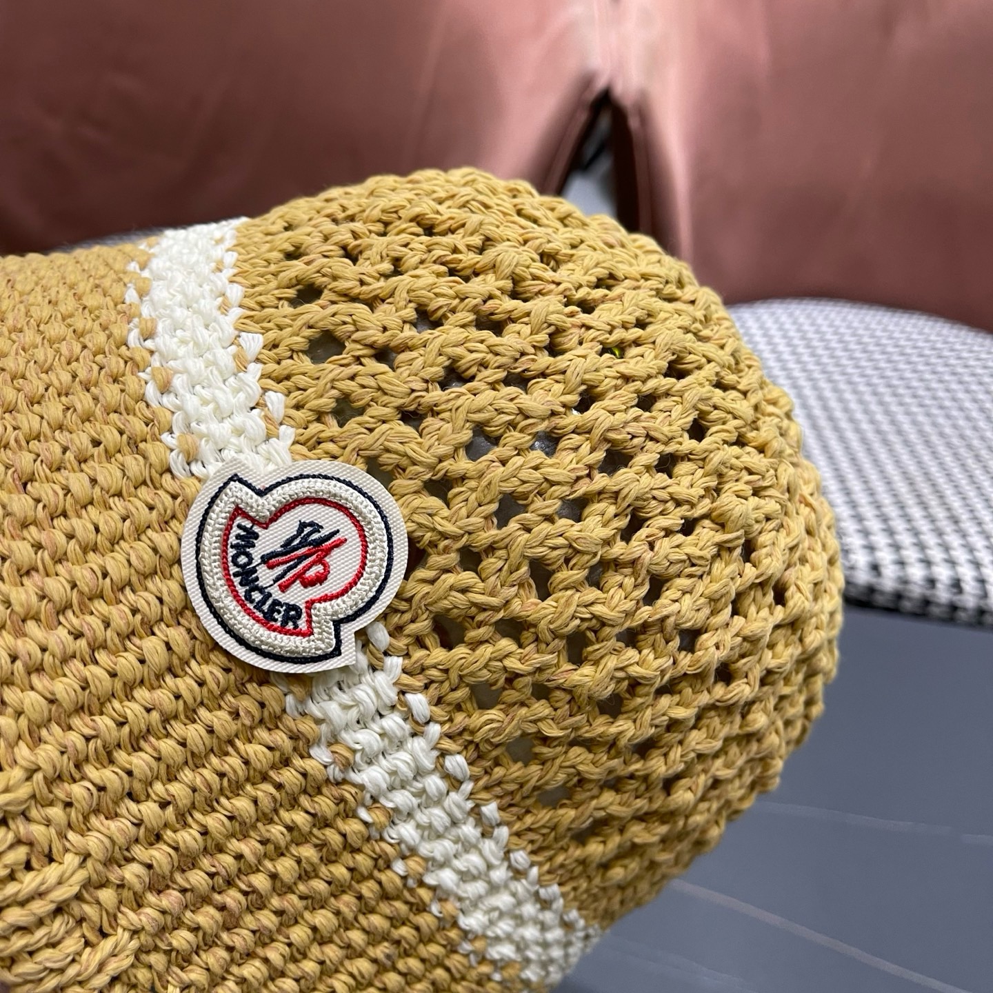 Moncler hat