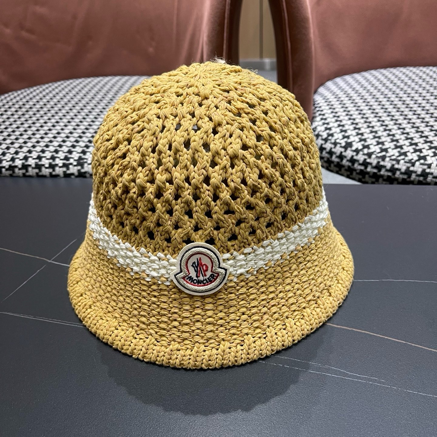 Moncler hat