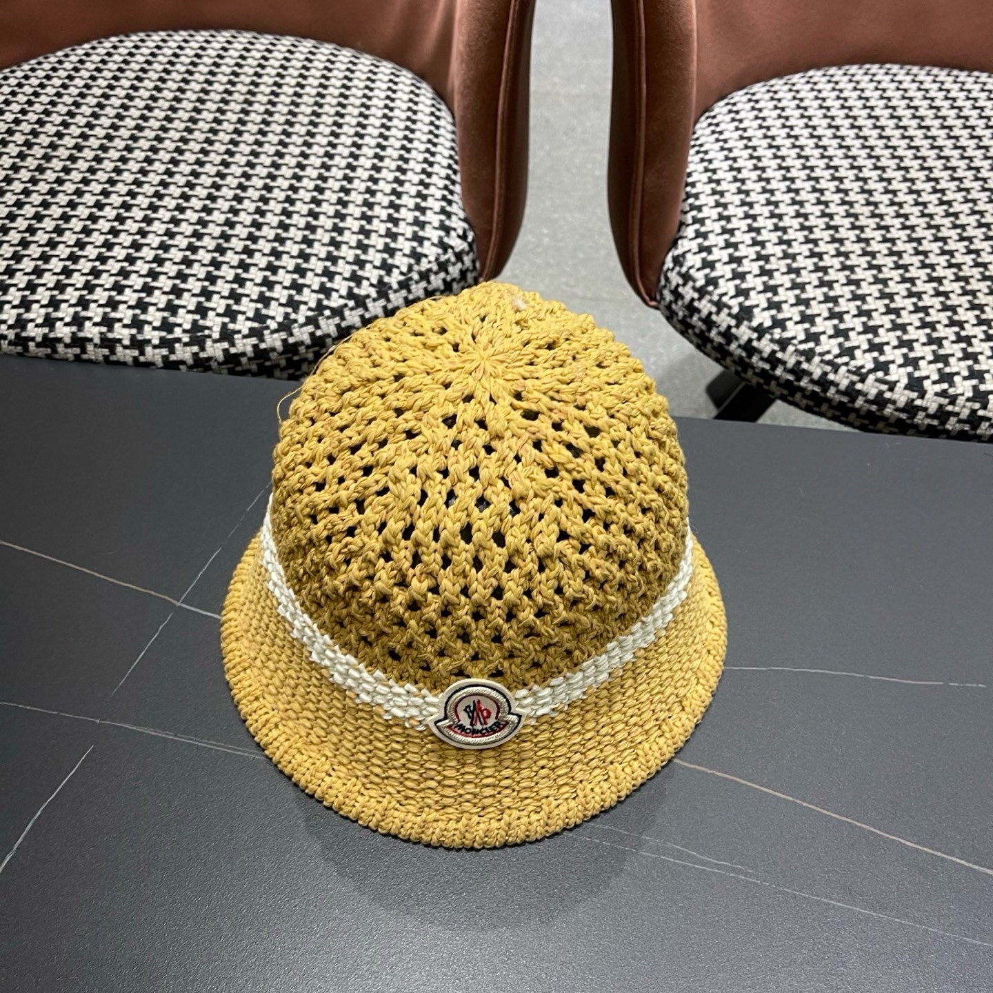 Moncler hat