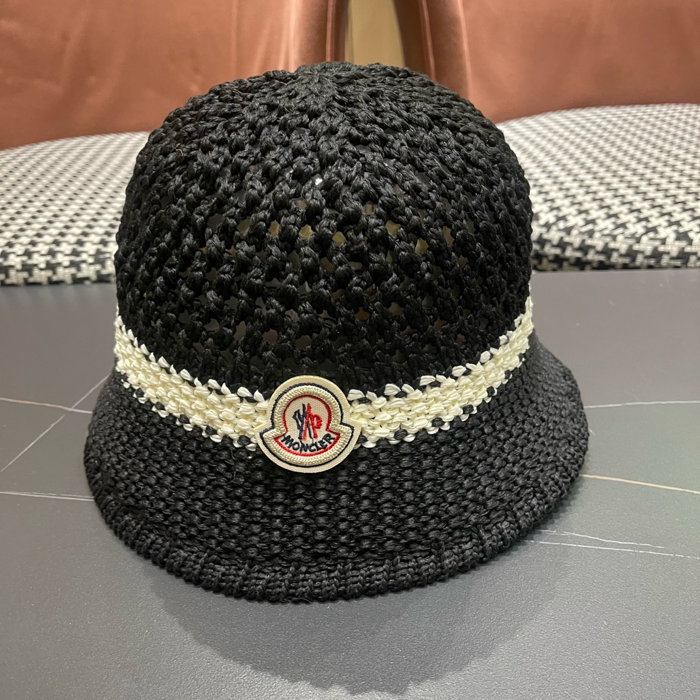 Moncler hat