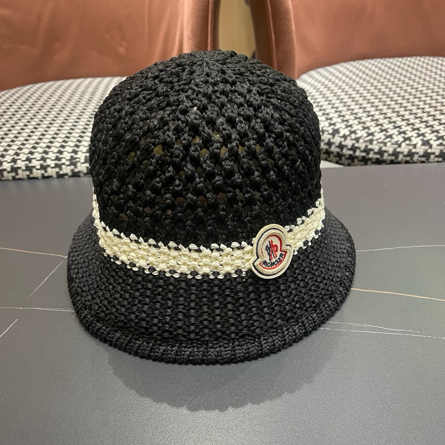 Moncler hat