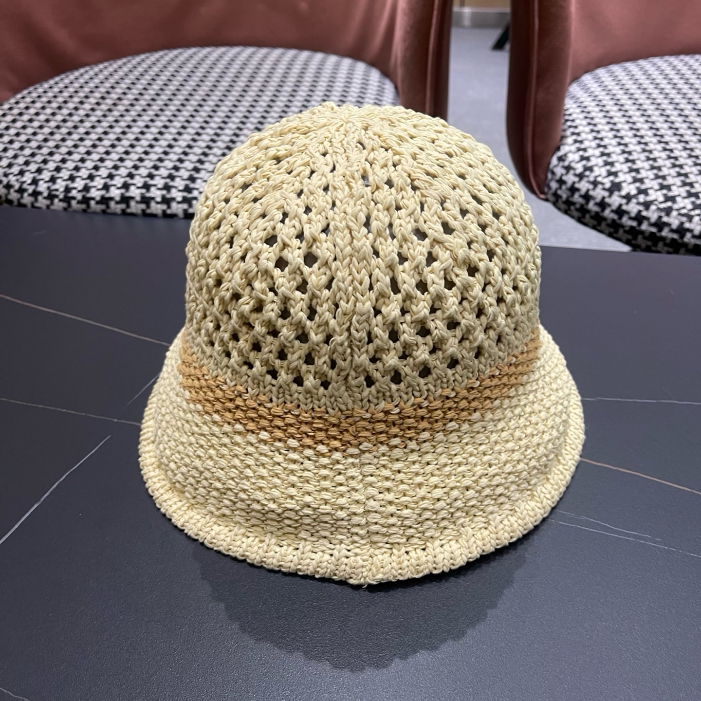 Moncler hat